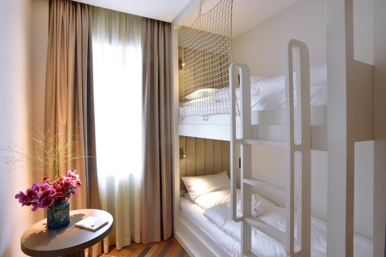 Das James Flensburg Zewnętrze zdjęcie A room at the hotel