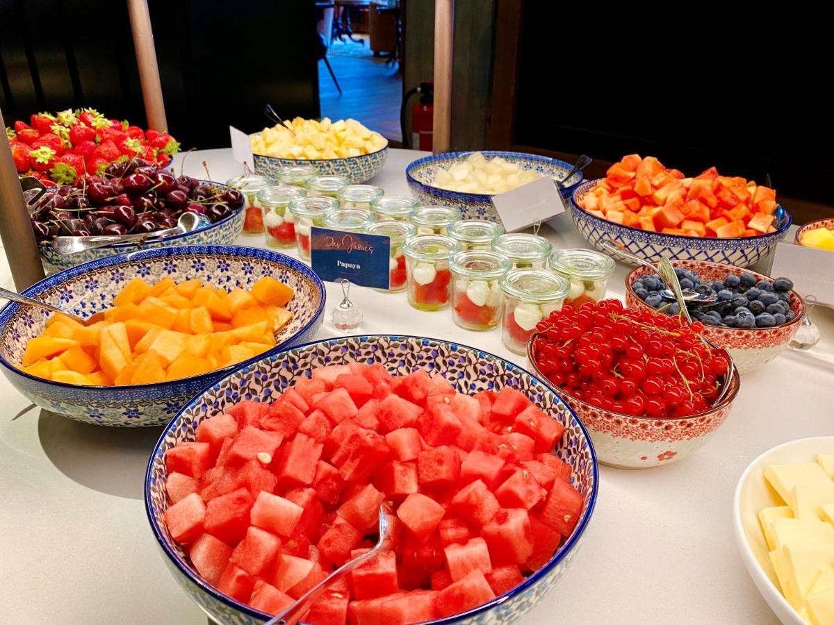 Das James Flensburg Zewnętrze zdjęcie Fruit salad