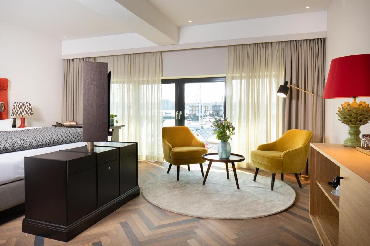 Das James Flensburg Zewnętrze zdjęcie A room at the hotel